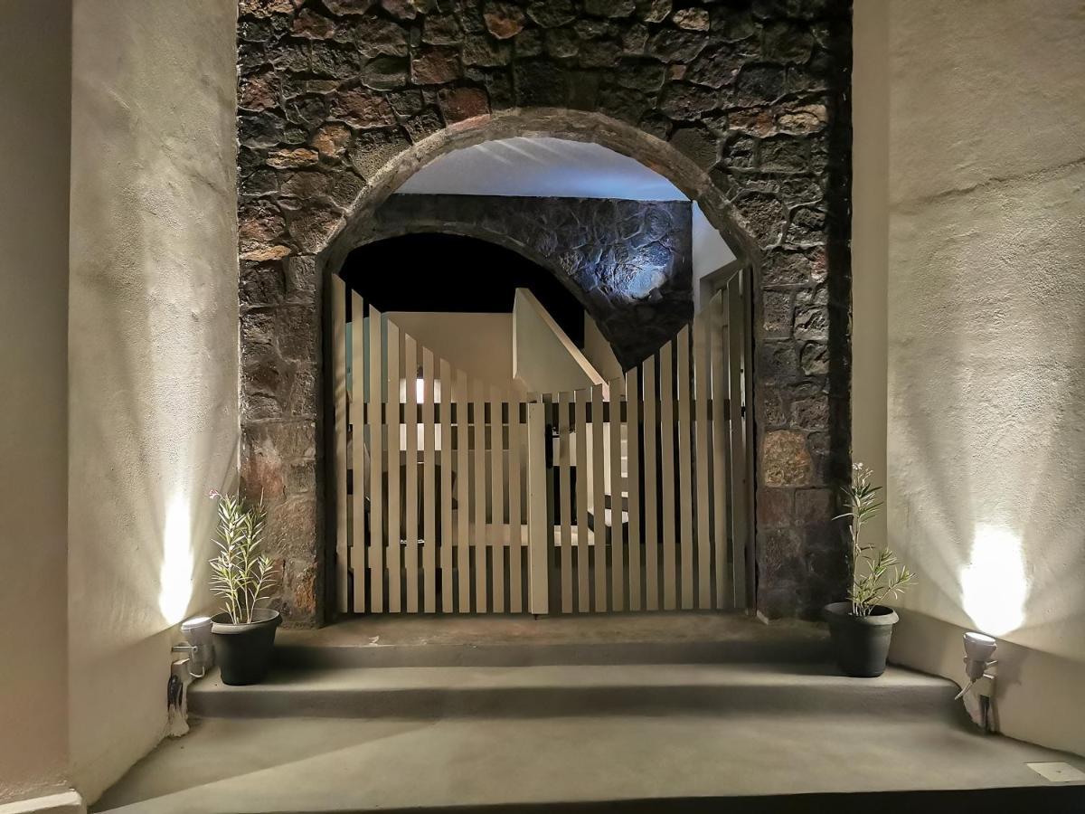 Hotel Noir Santorini Monolitos Zewnętrze zdjęcie