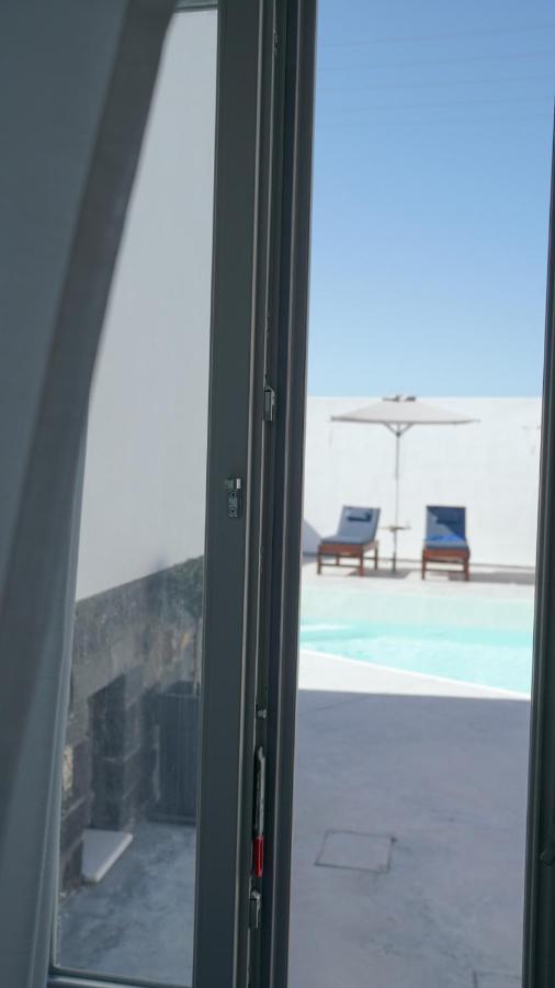 Hotel Noir Santorini Monolitos Zewnętrze zdjęcie