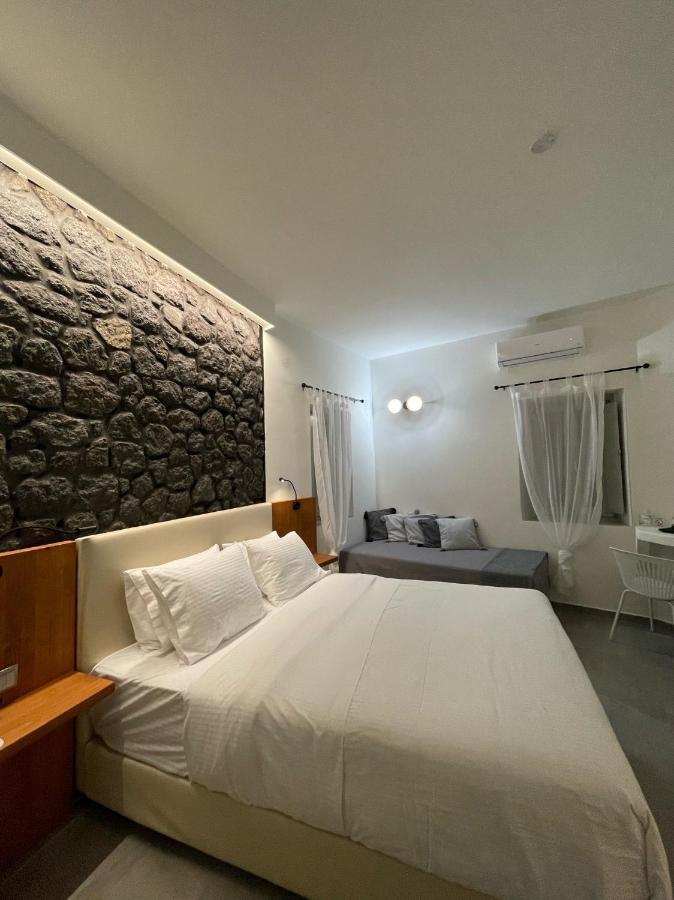 Hotel Noir Santorini Monolitos Zewnętrze zdjęcie